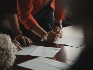 Servicios legales y firmas